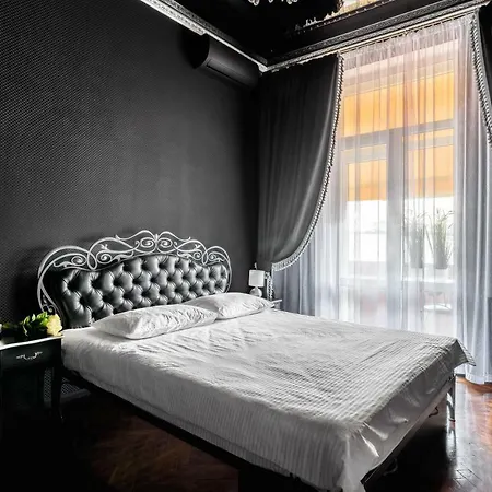 Secret Place Lägenhet Lviv